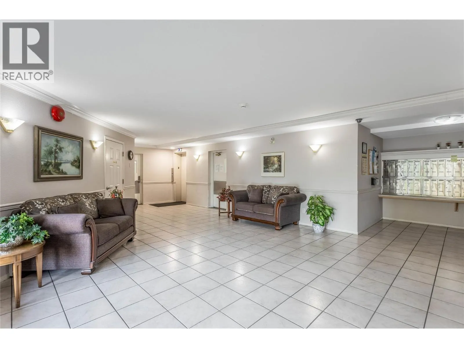 180 Hollywood Road N Unit# 202