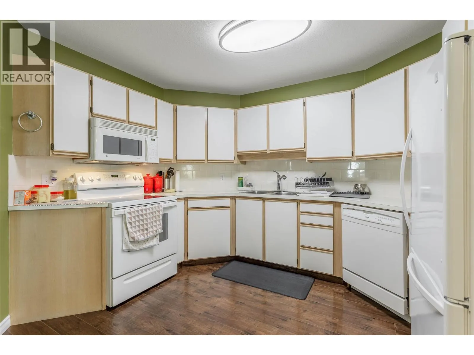 180 Hollywood Road N Unit# 202
