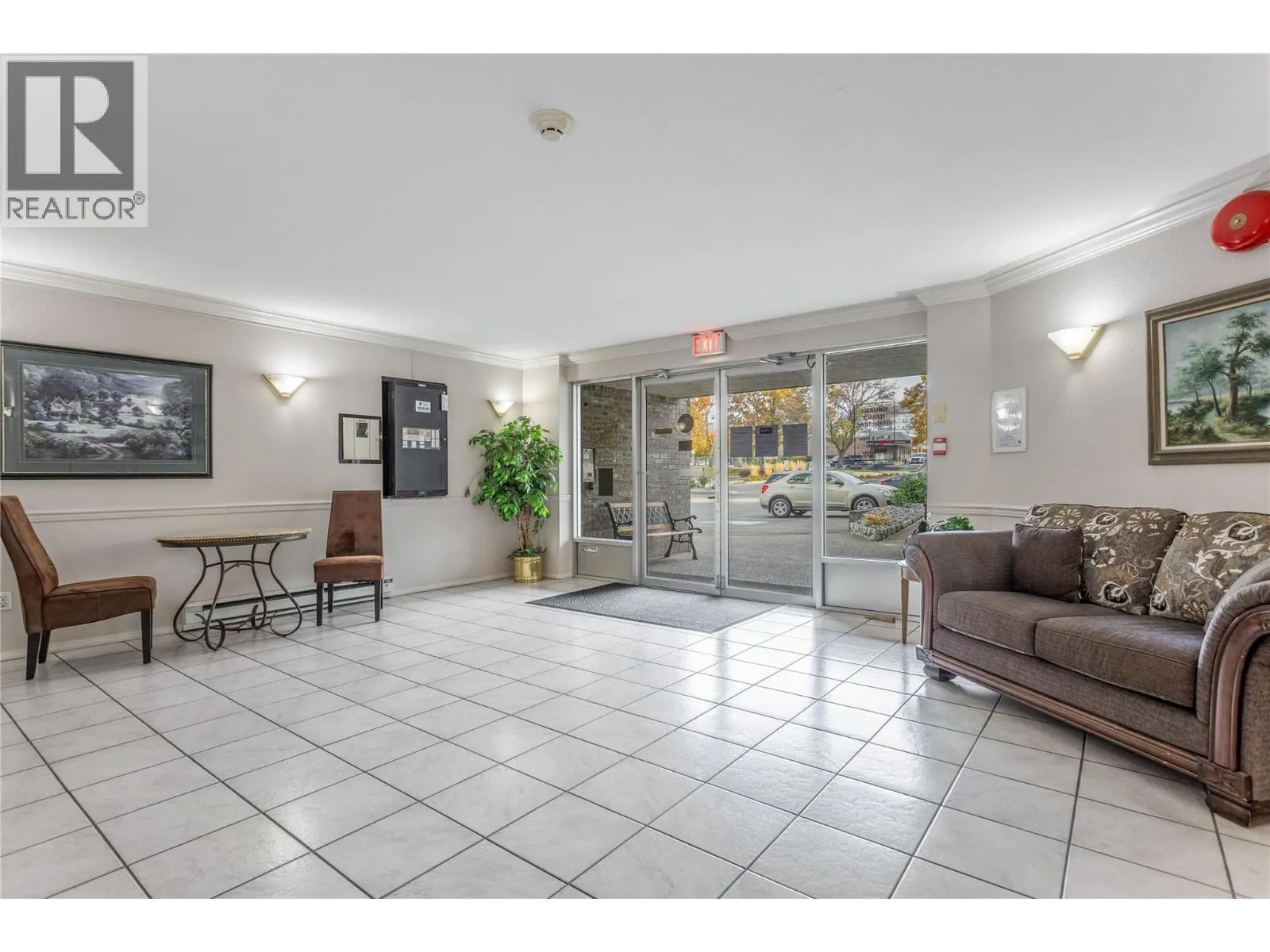 180 Hollywood Road N Unit# 202