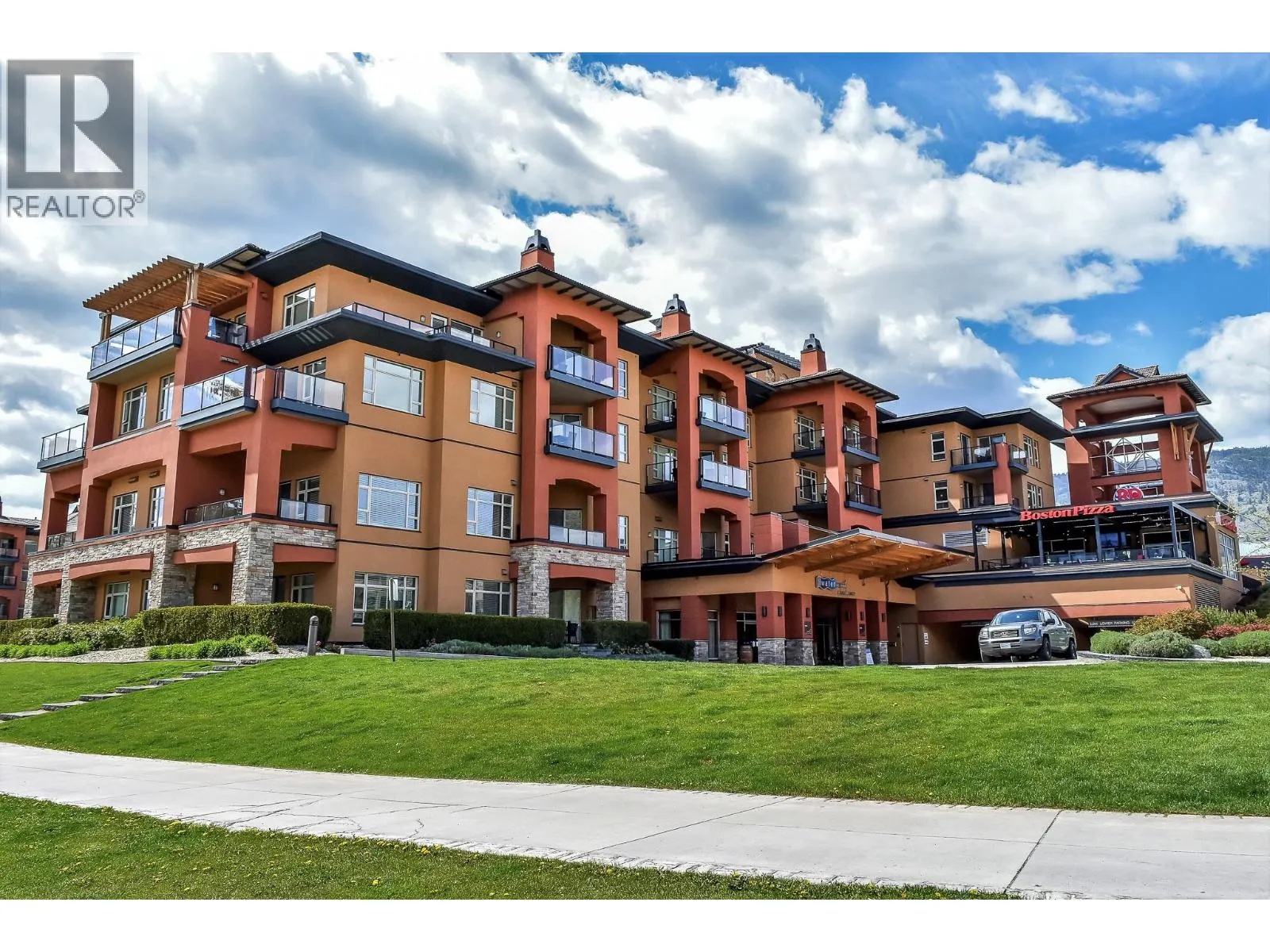 15 Park Place Unit# 312 F