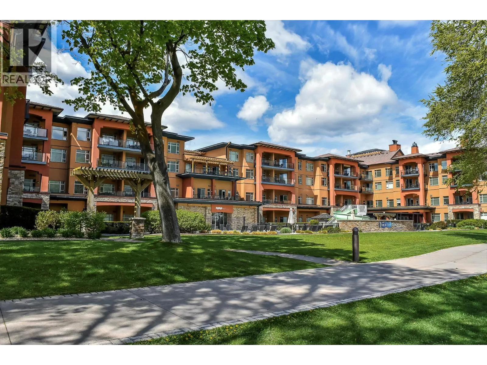 15 Park Place Unit# 312 F