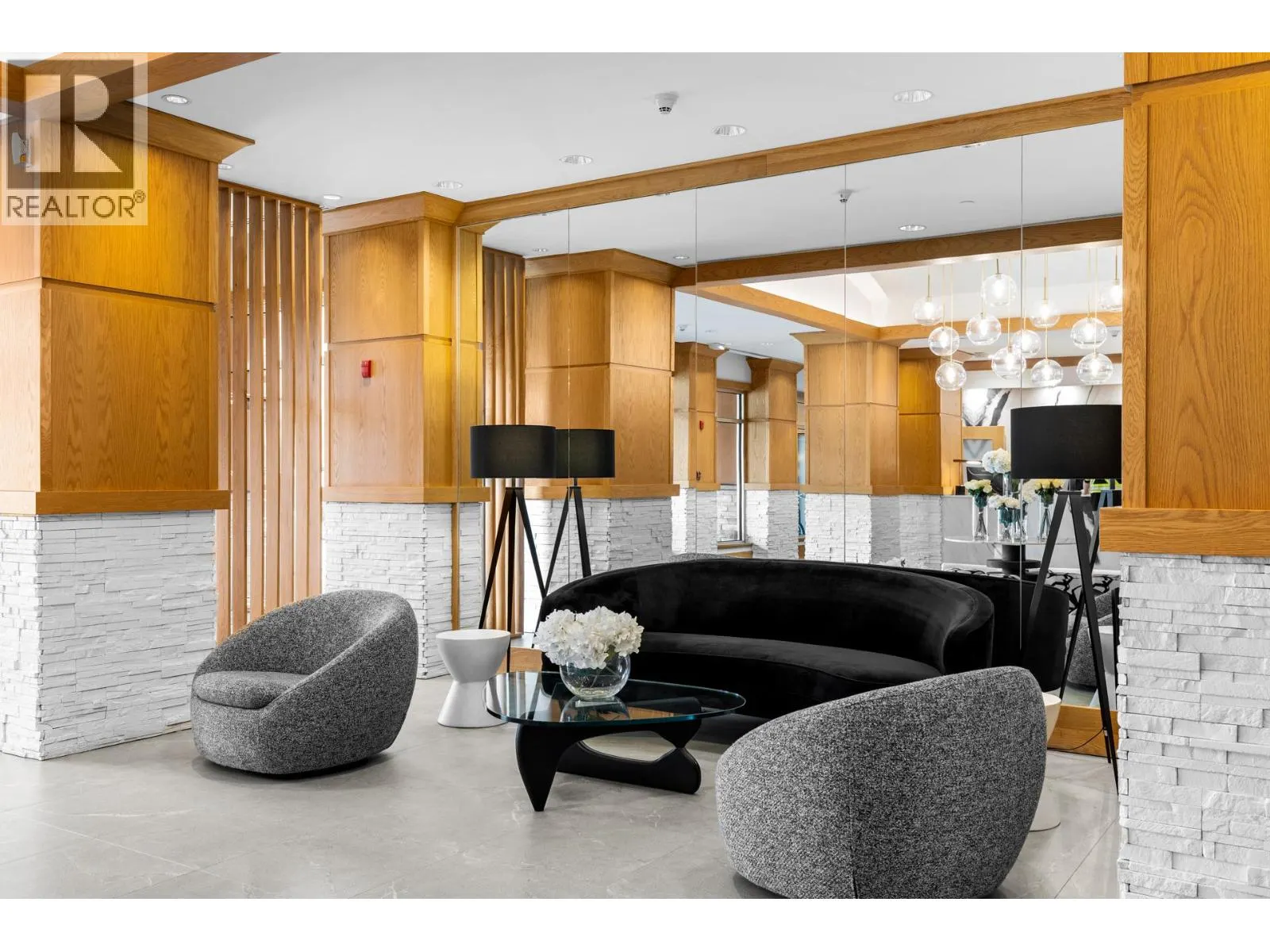 15 Park Place Unit# 312 F