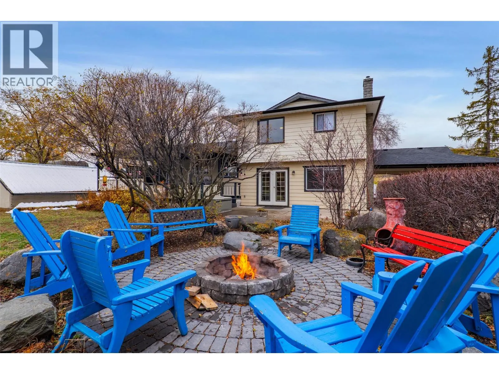 2828 Long Lake Road
