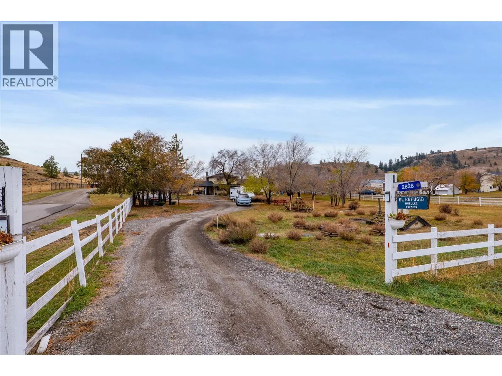2828 Long Lake Road