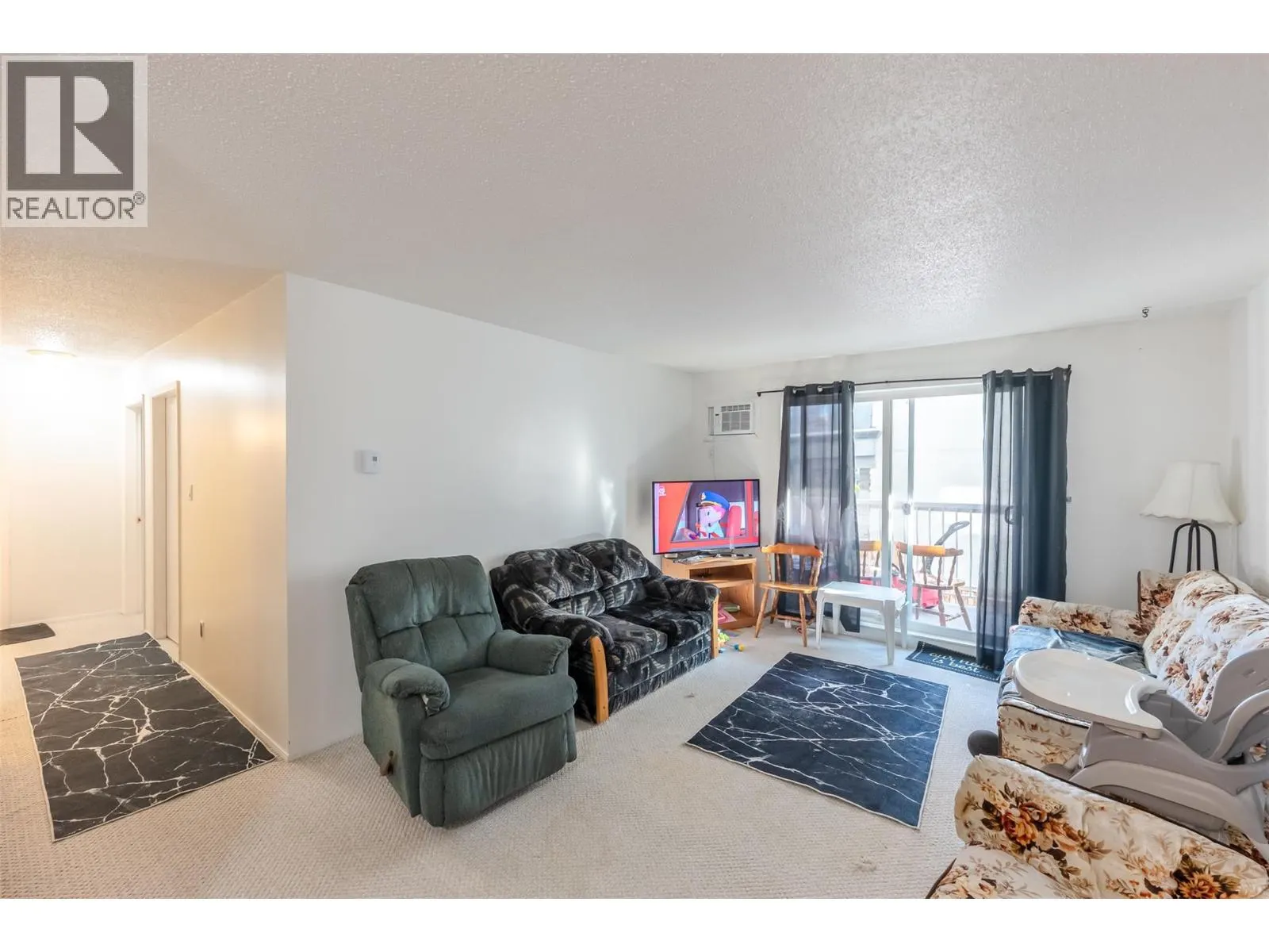 803 Fairview Road Unit# 203