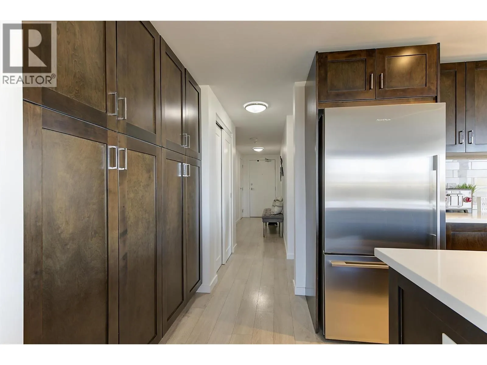 485 Groves Avenue Unit# 401