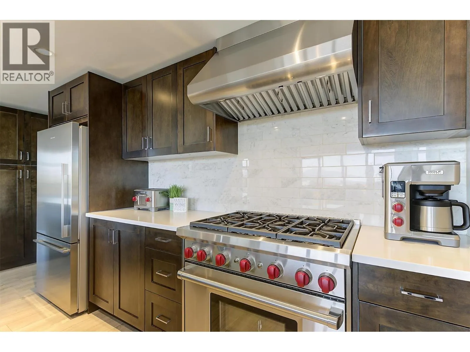485 Groves Avenue Unit# 401