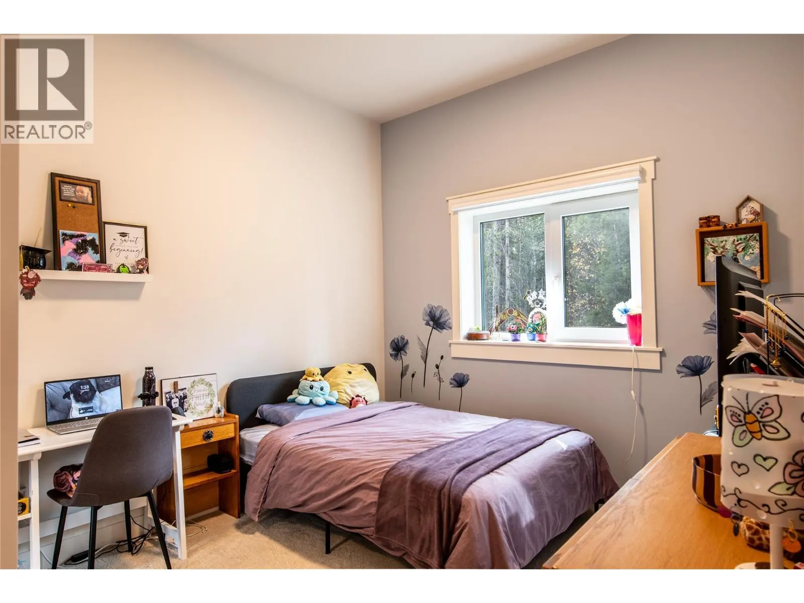 1545 Quartz Crescent