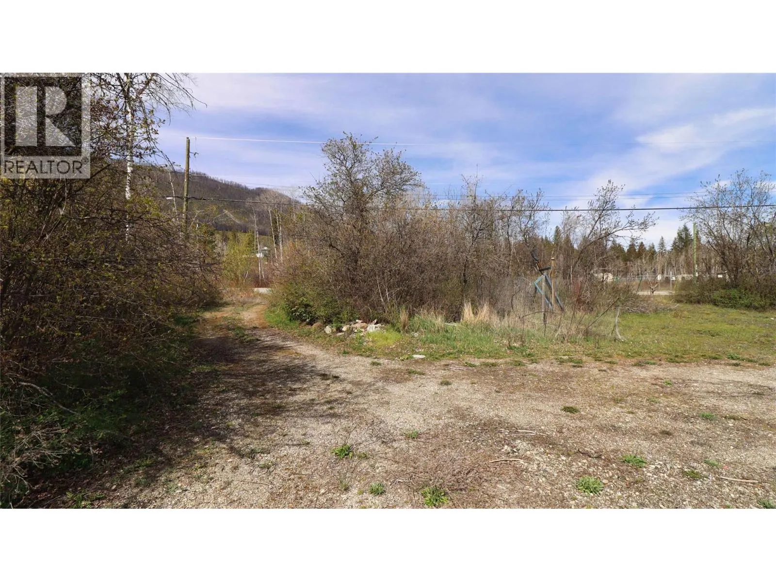 1493 Little Shuswap Lake Road