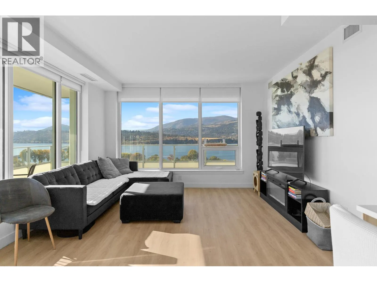 238 Leon Avenue Unit# 1407