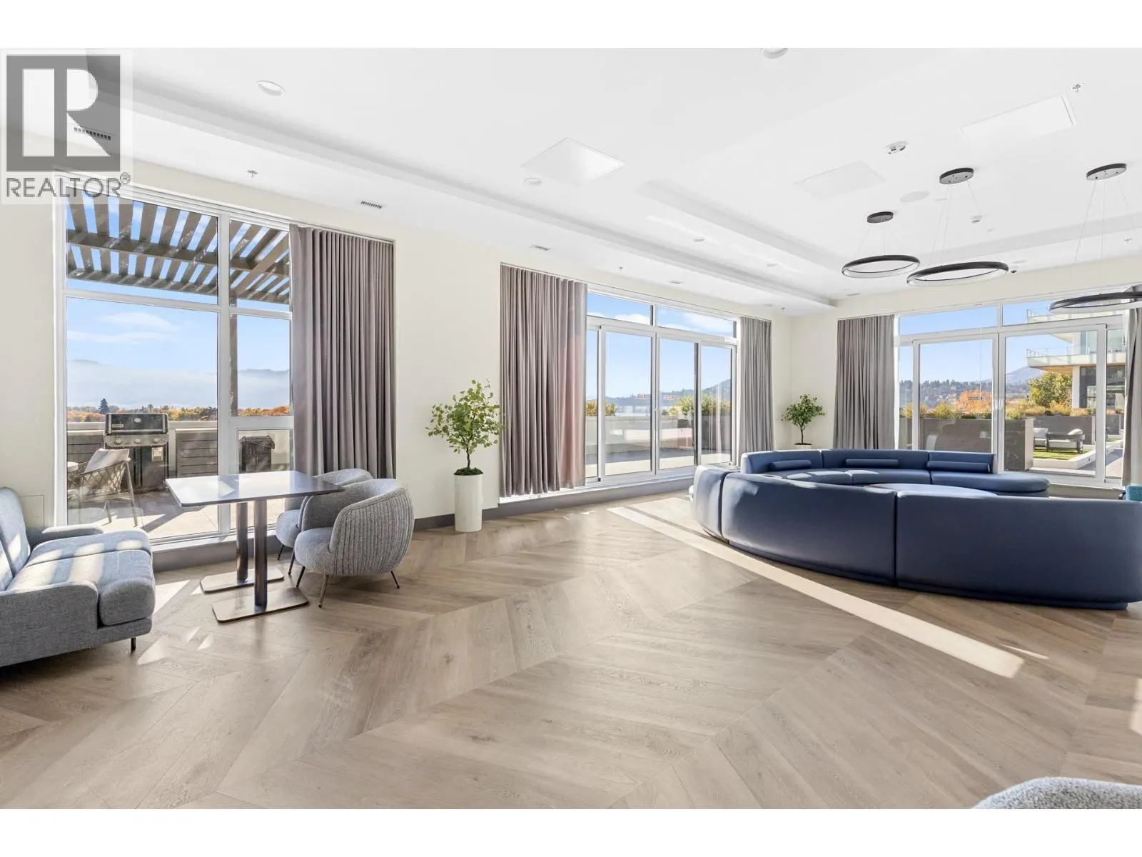 238 Leon Avenue Unit# 1407