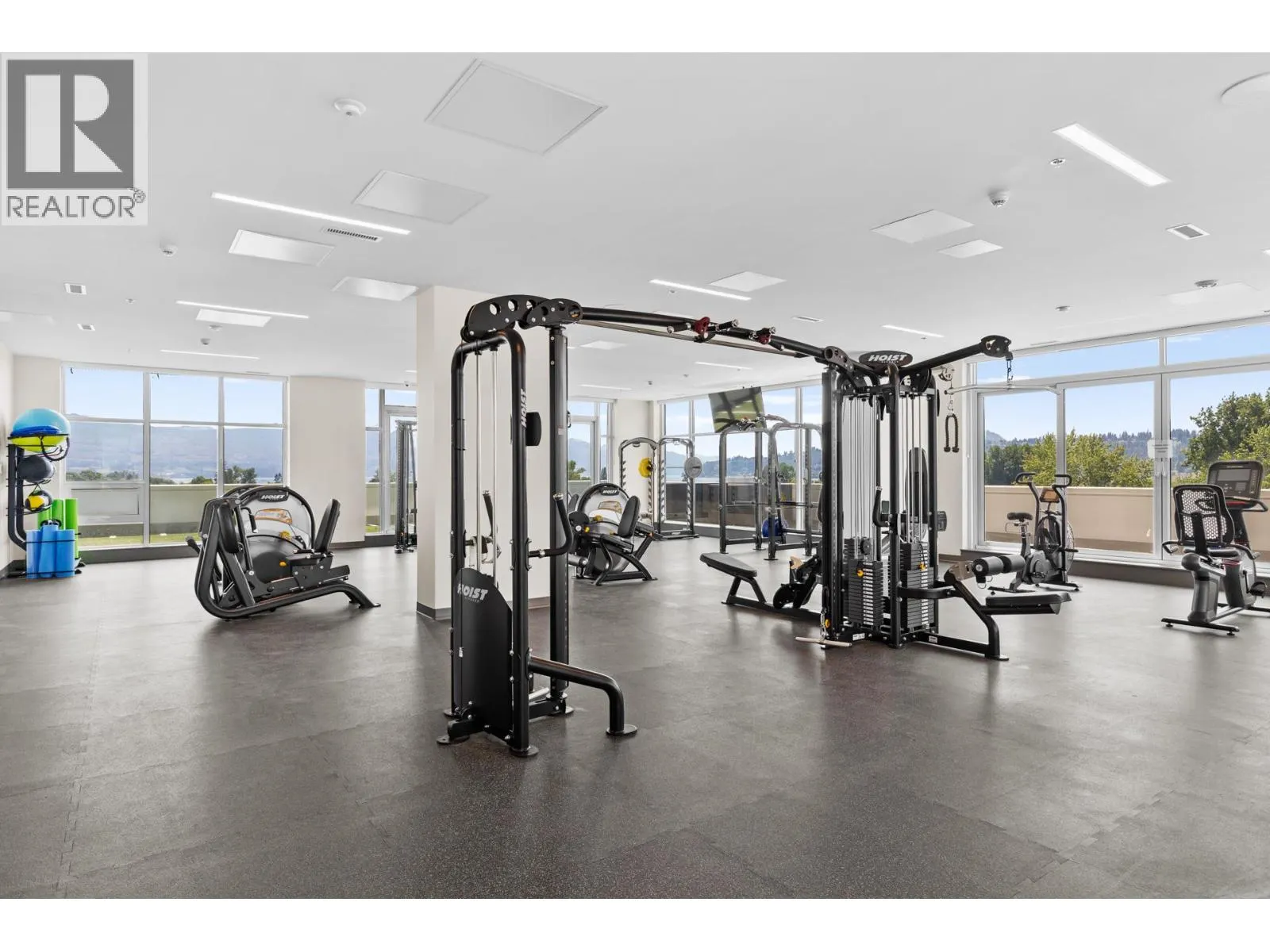 238 Leon Avenue Unit# 1407