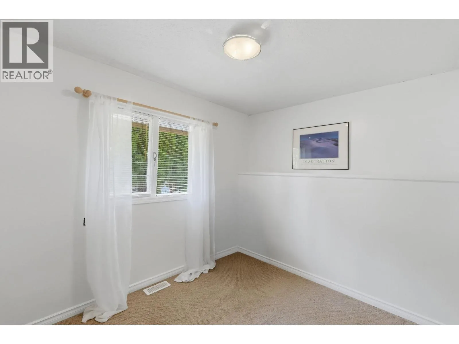 1977 Covington Crescent