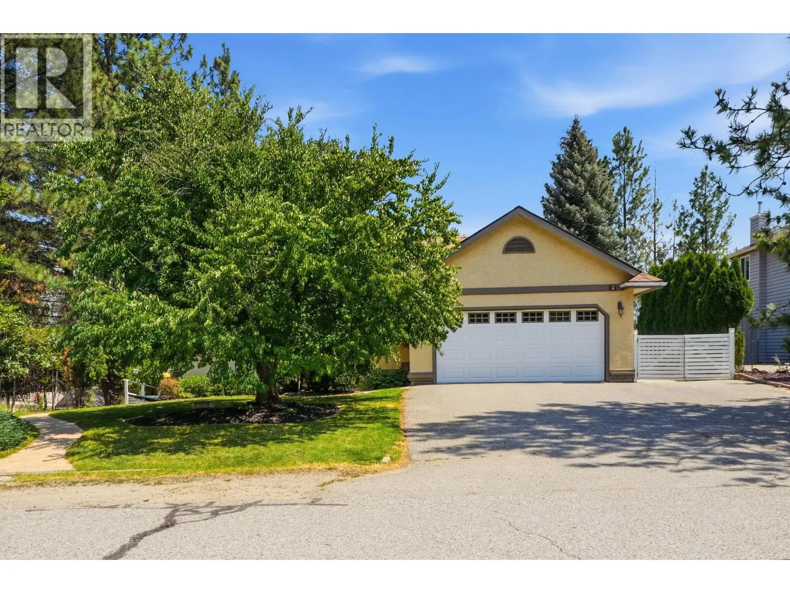 1977 Covington Crescent