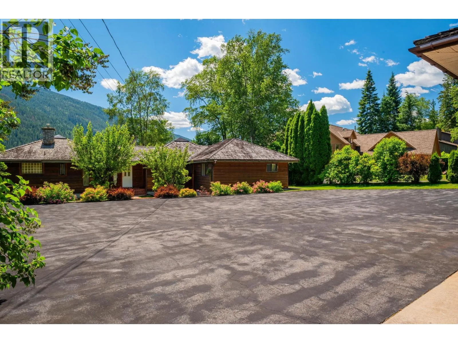 3918 MACGREGOR WEST Road