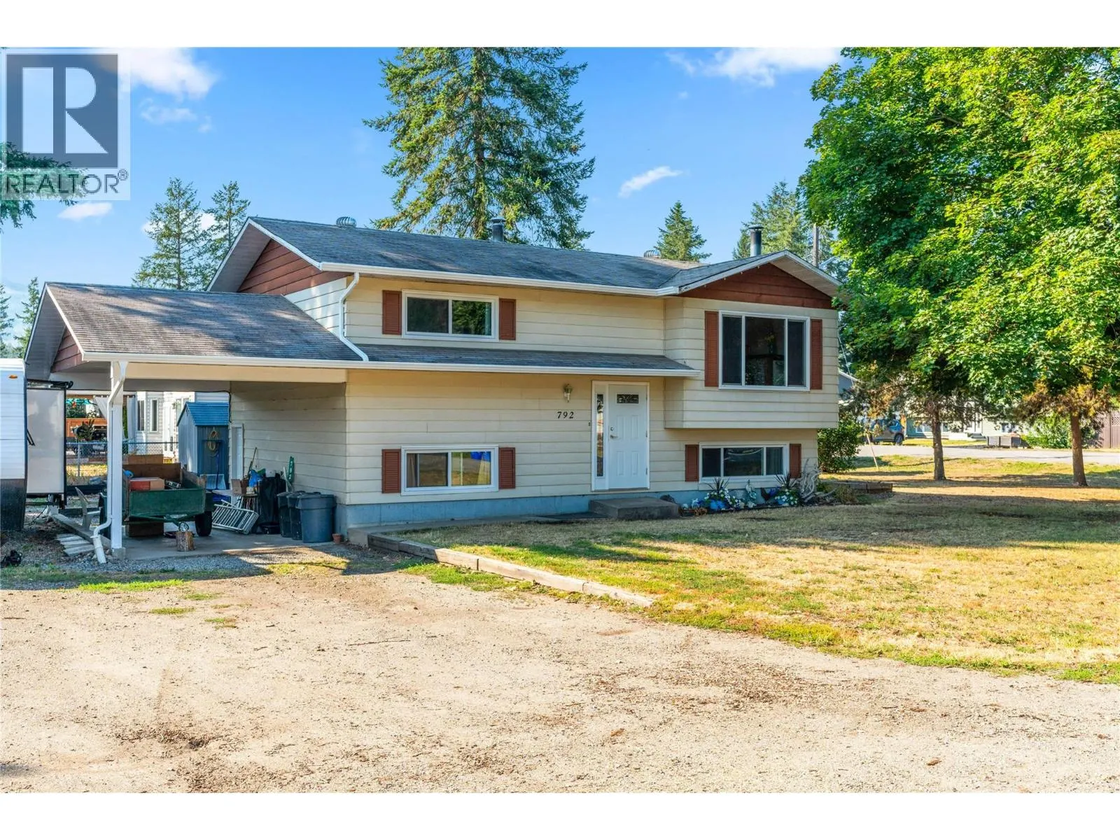 792 Eastwood Road