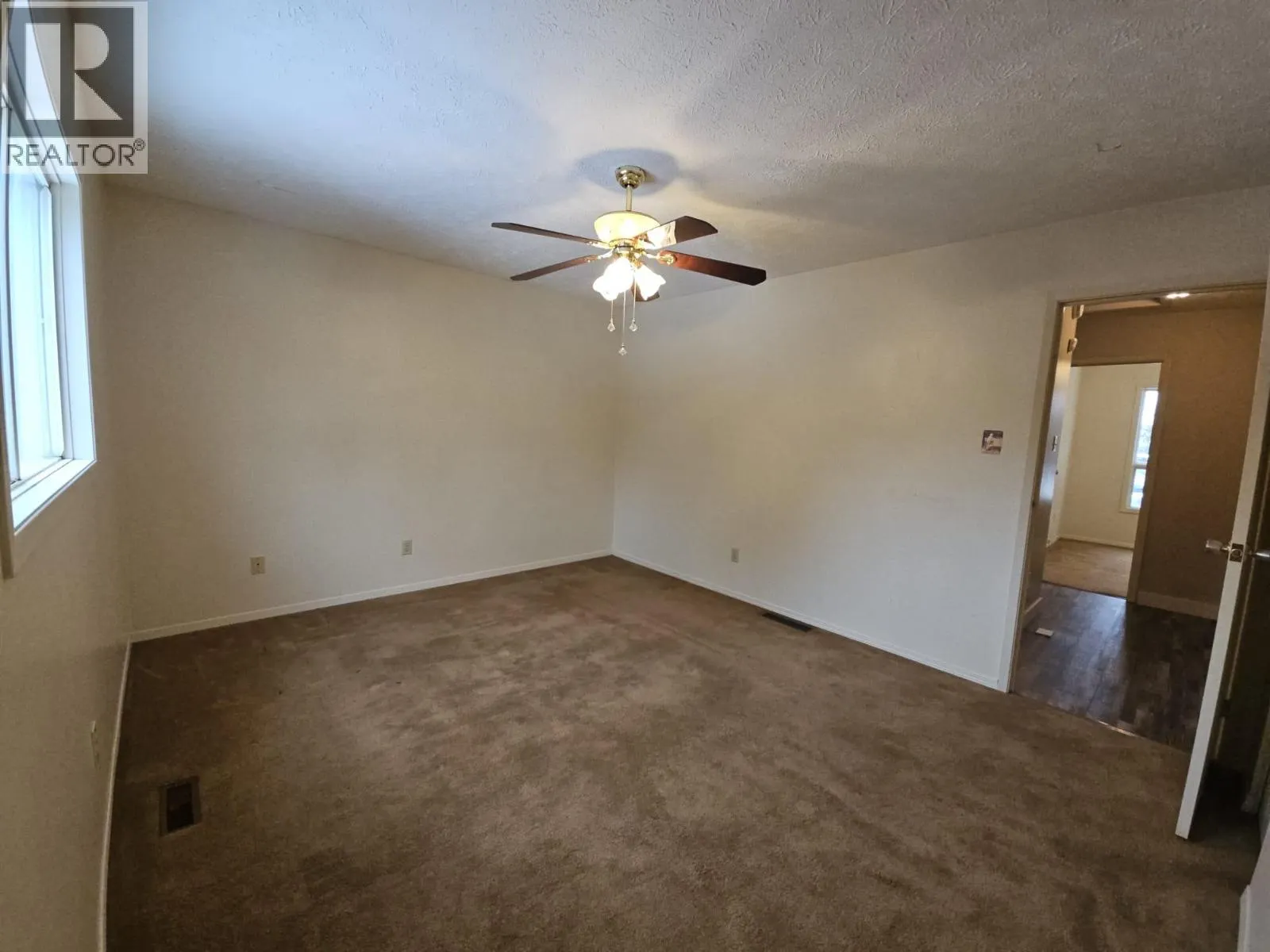 143 Kiskatinaw Crescent