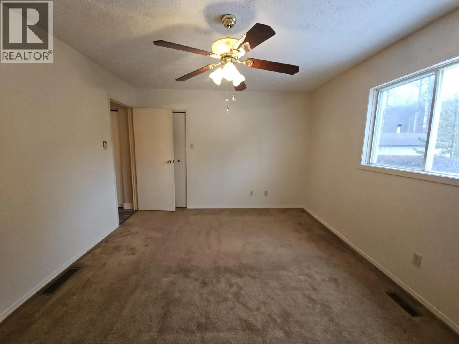 143 Kiskatinaw Crescent