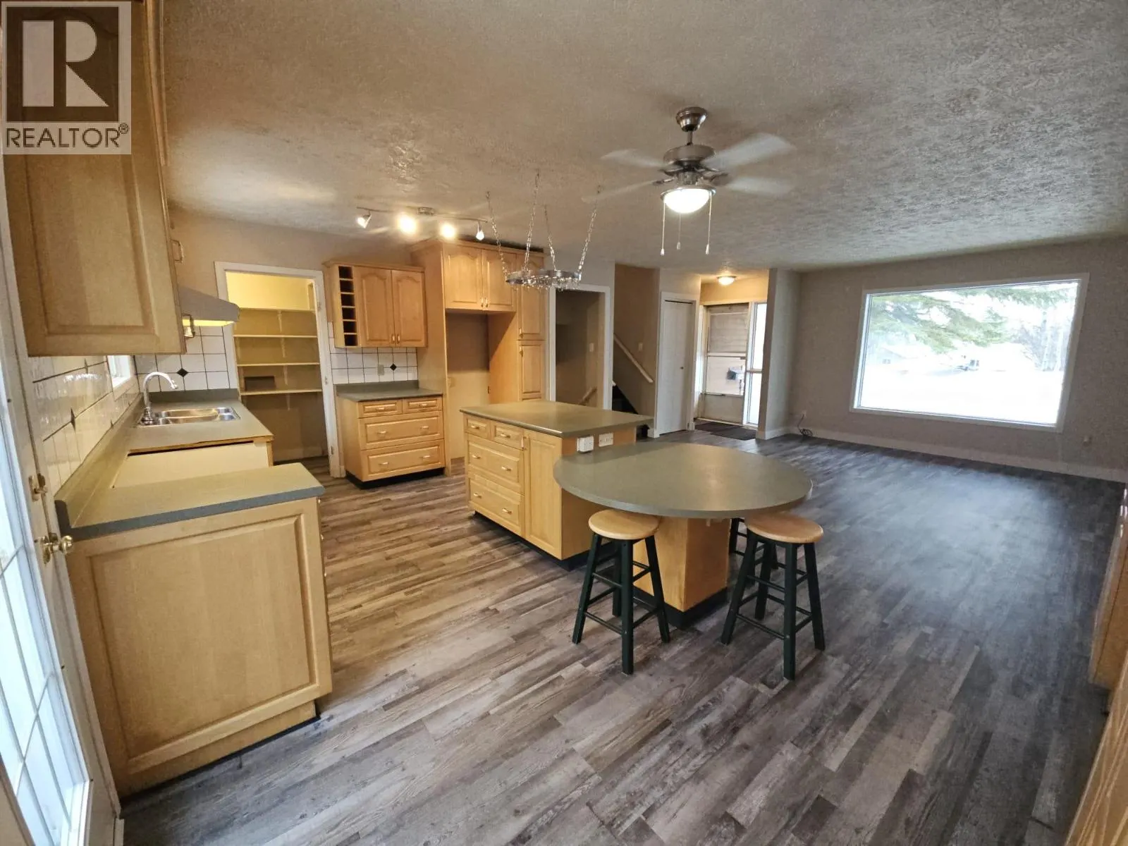 143 Kiskatinaw Crescent