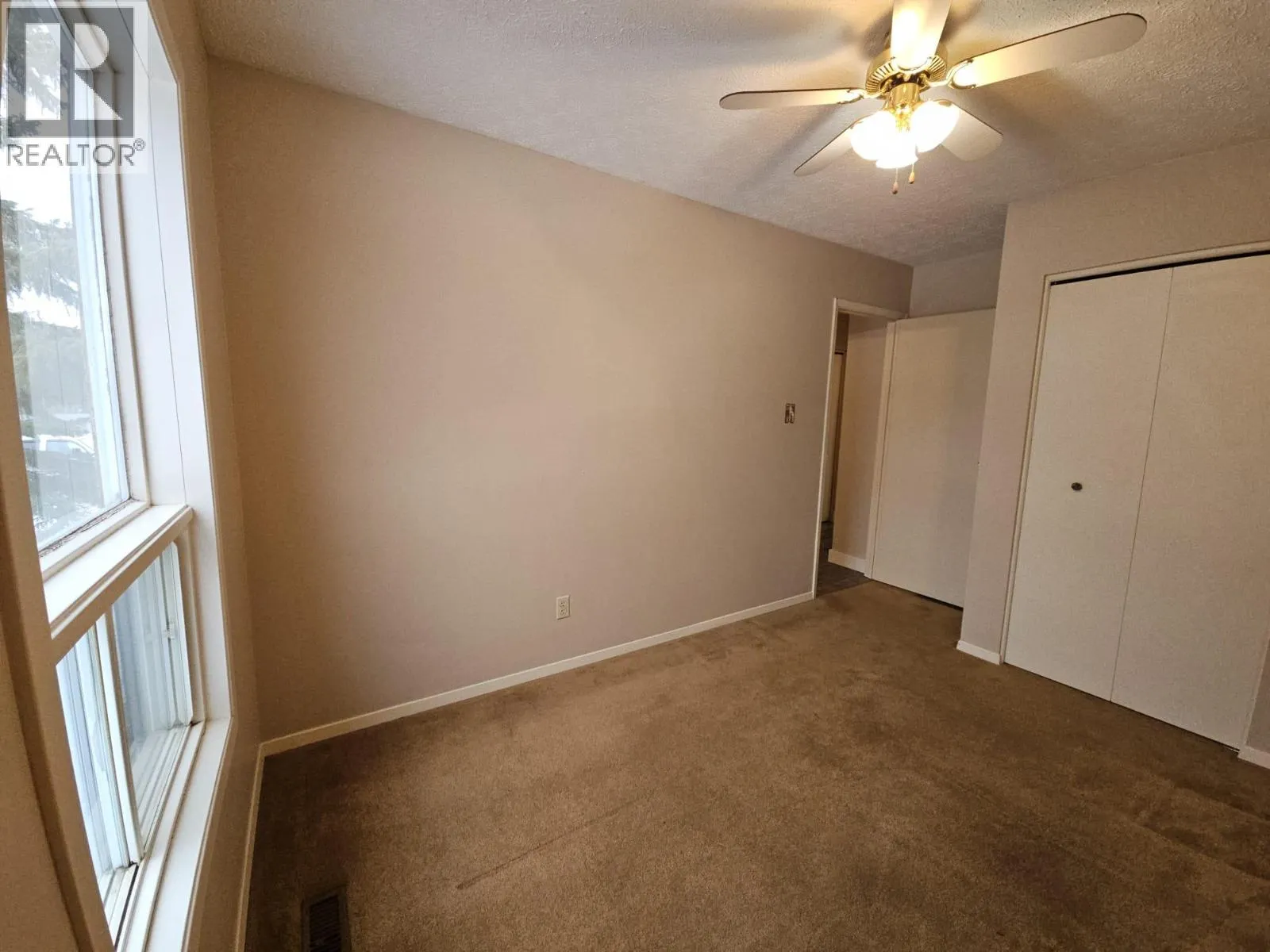 143 Kiskatinaw Crescent