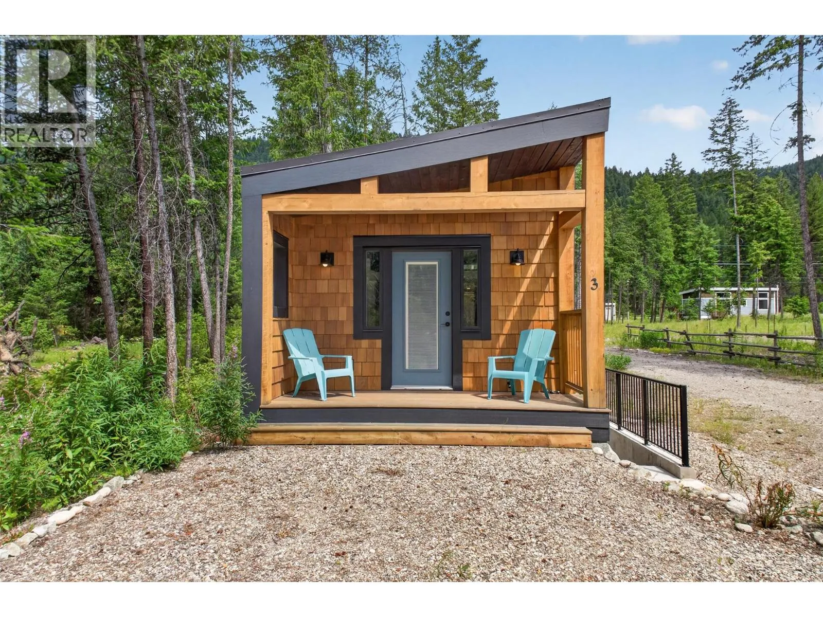 5533 33 Highway Unit# 3