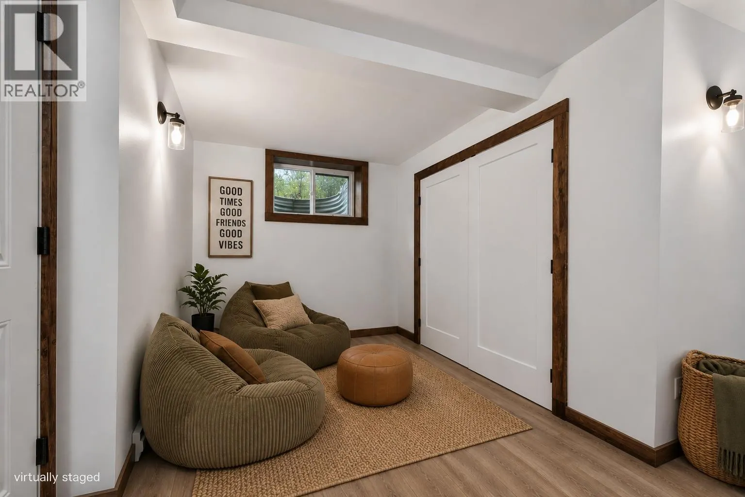 5533 33 Highway Unit# 3