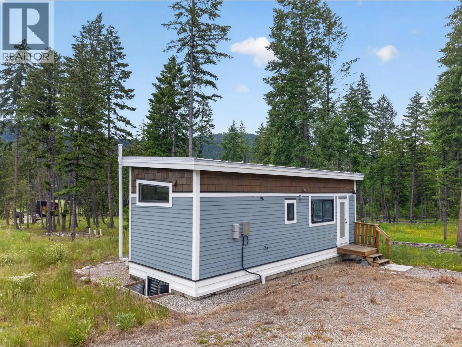 5533 33 Highway Unit# 1