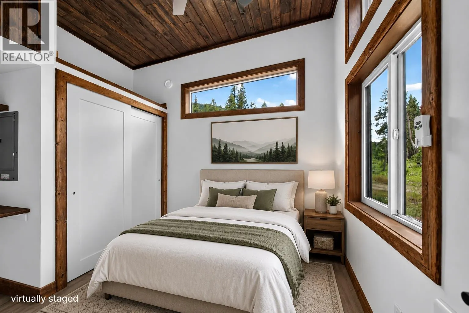 5533 33 Highway Unit# 1