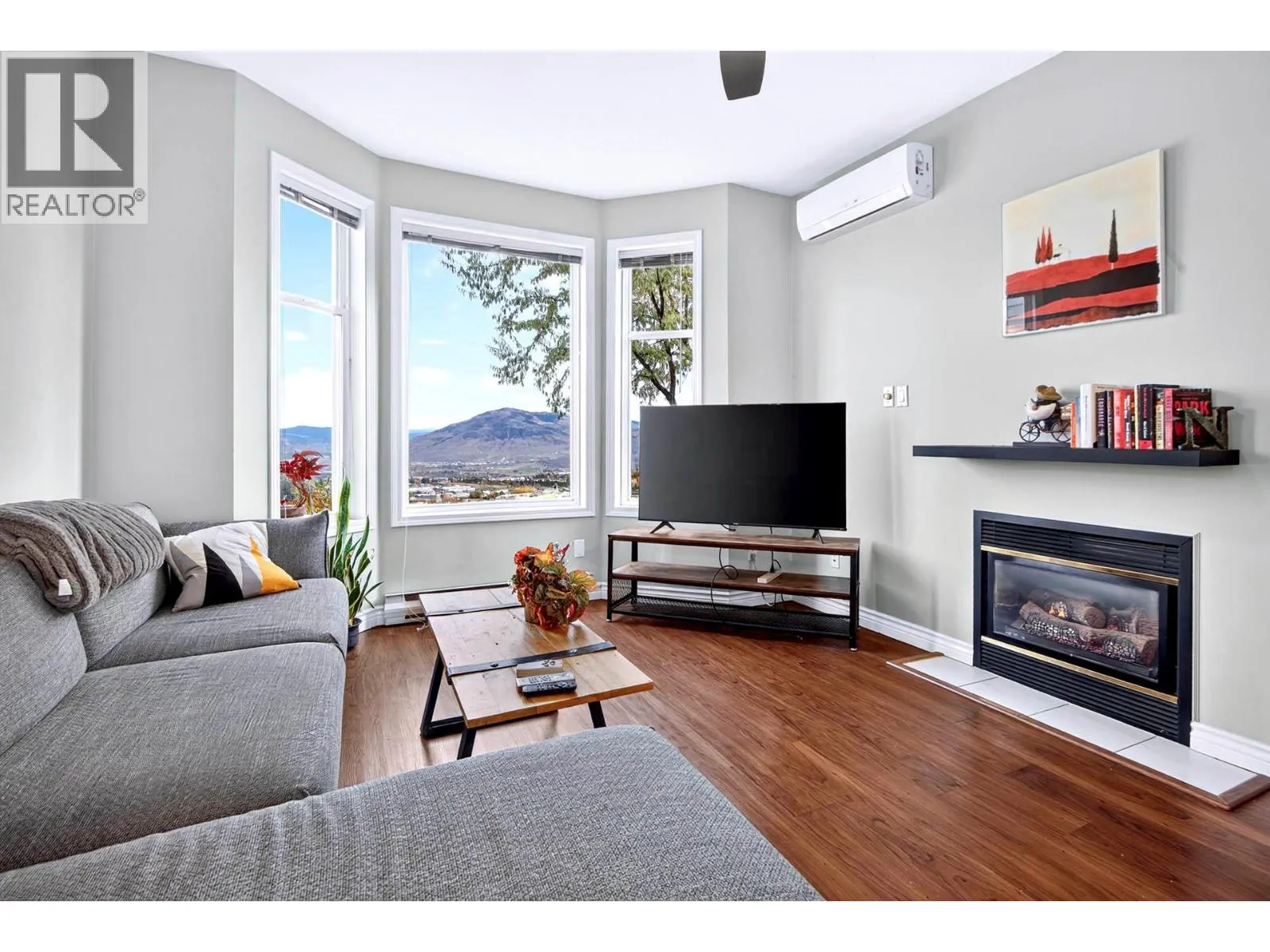 1120 Hugh Allan Drive Unit# 102