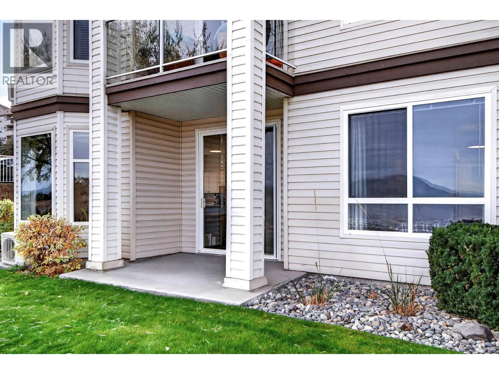 1120 Hugh Allan Drive Unit# 102