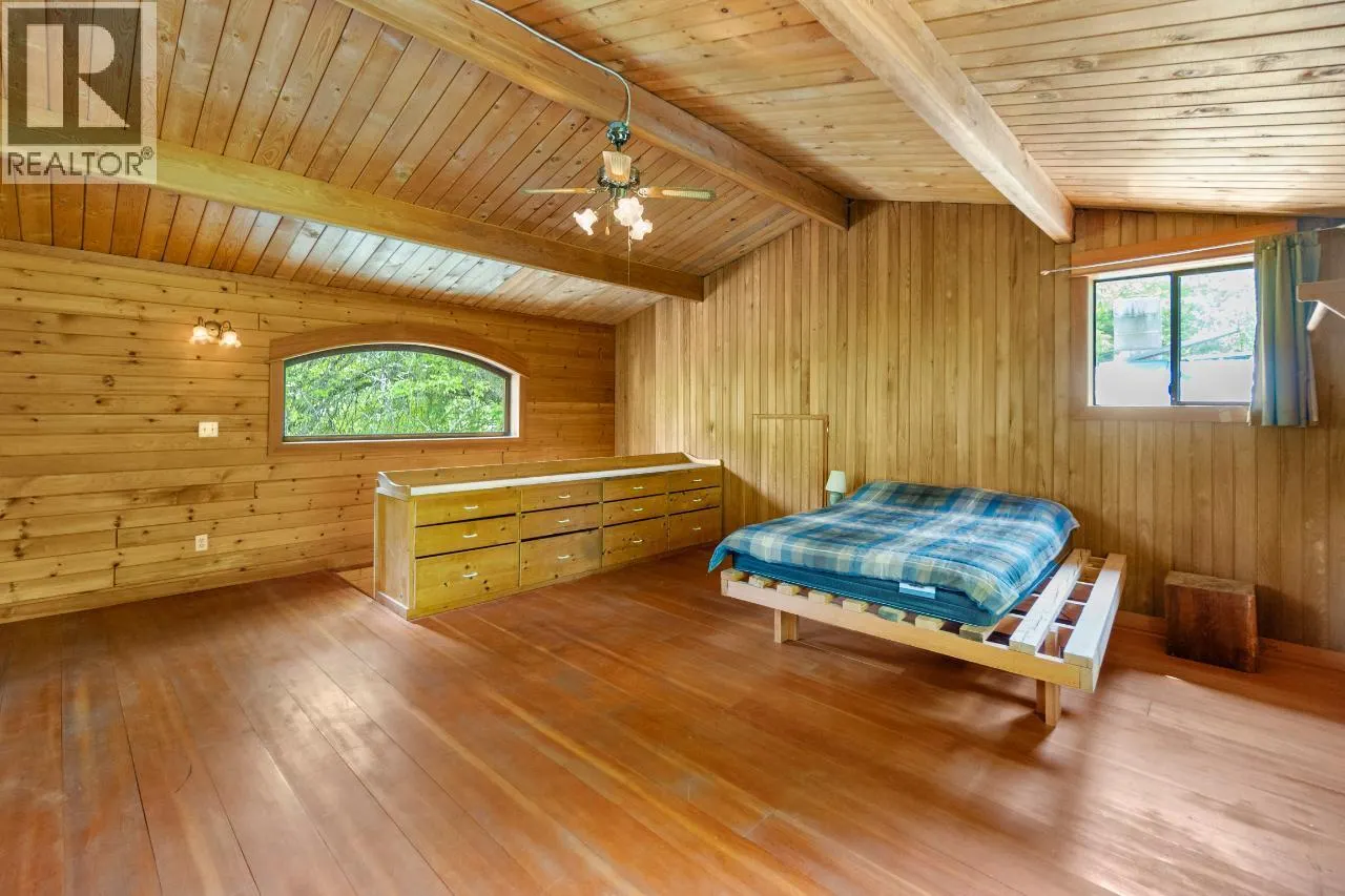 209 LARDEAU RIVER Road