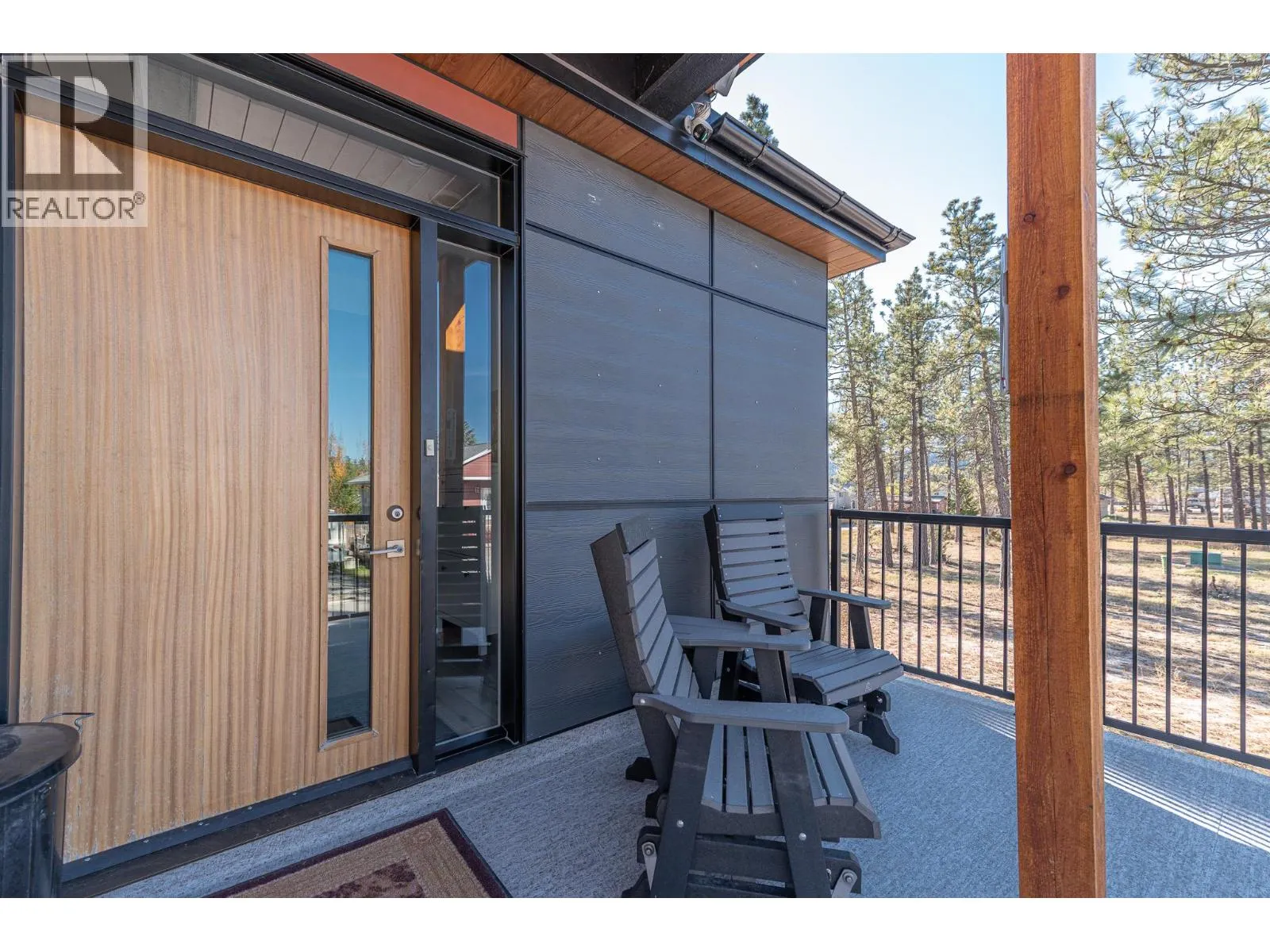 4978 Ponderosa Crescent
