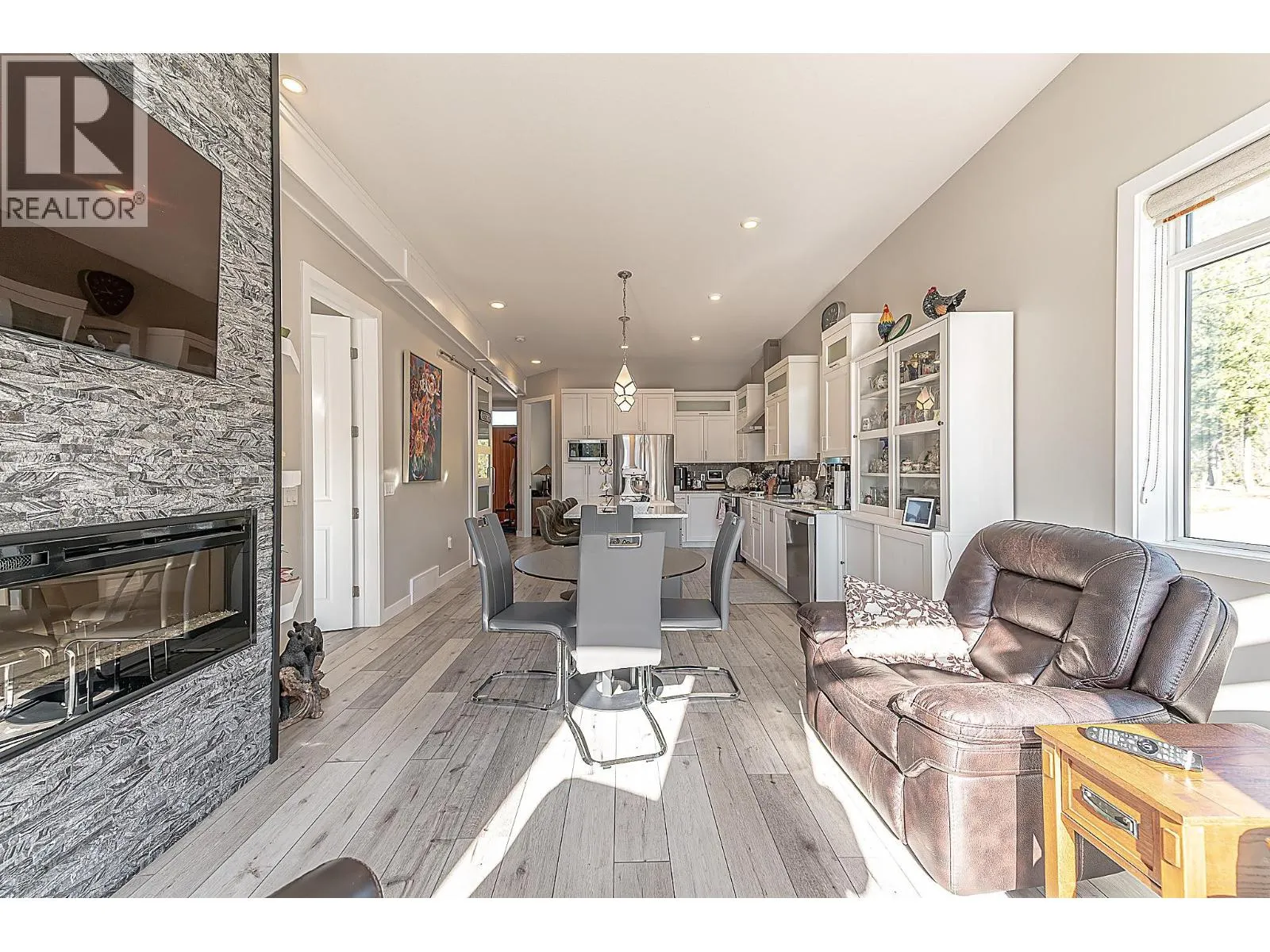 4978 Ponderosa Crescent