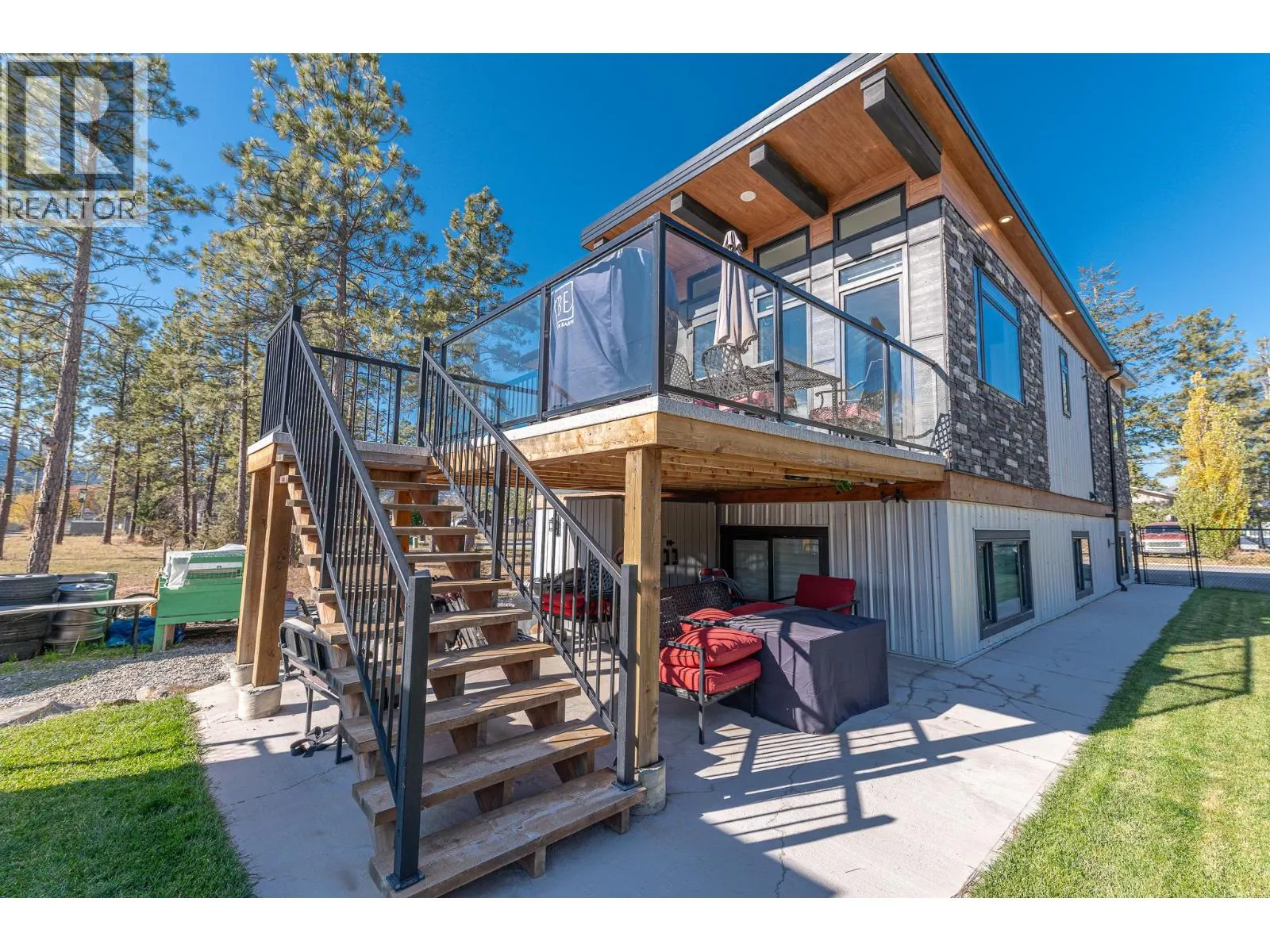 4978 Ponderosa Crescent
