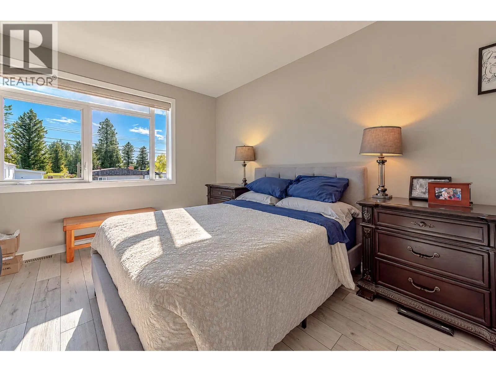 4978 Ponderosa Crescent