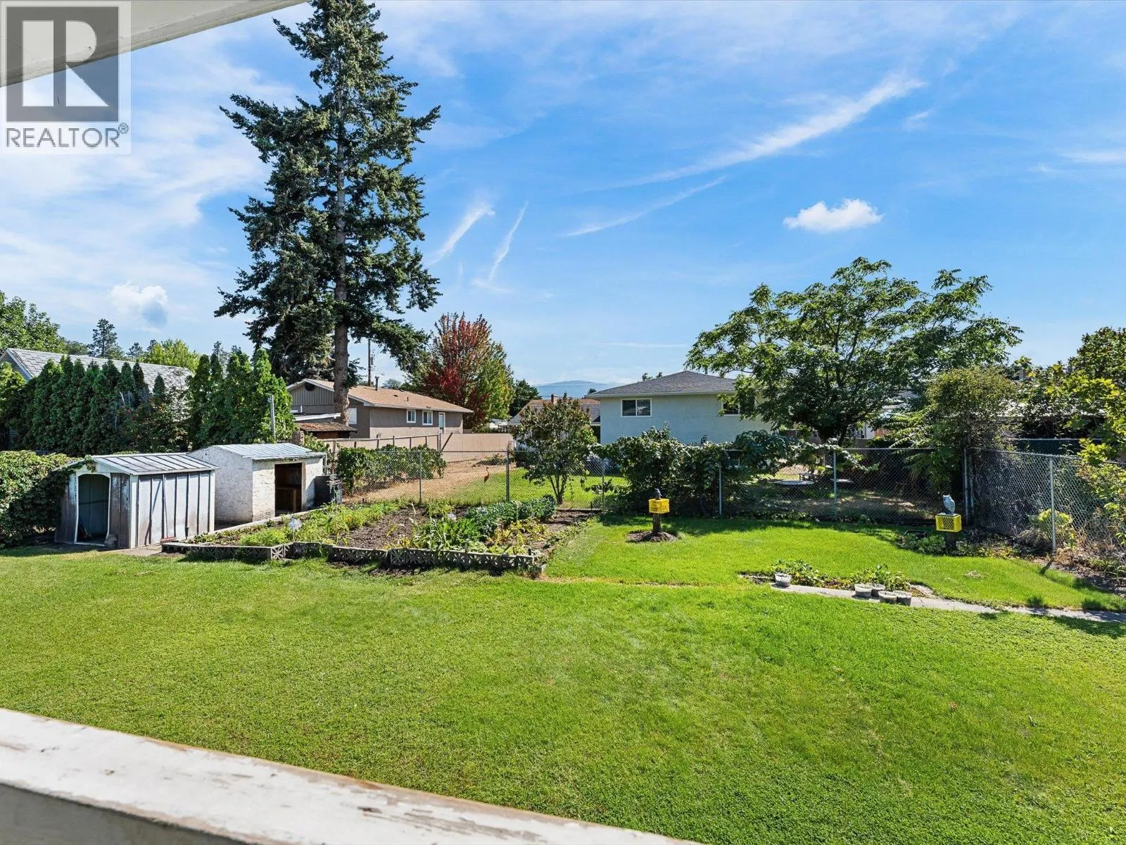 465 Hollydell Road