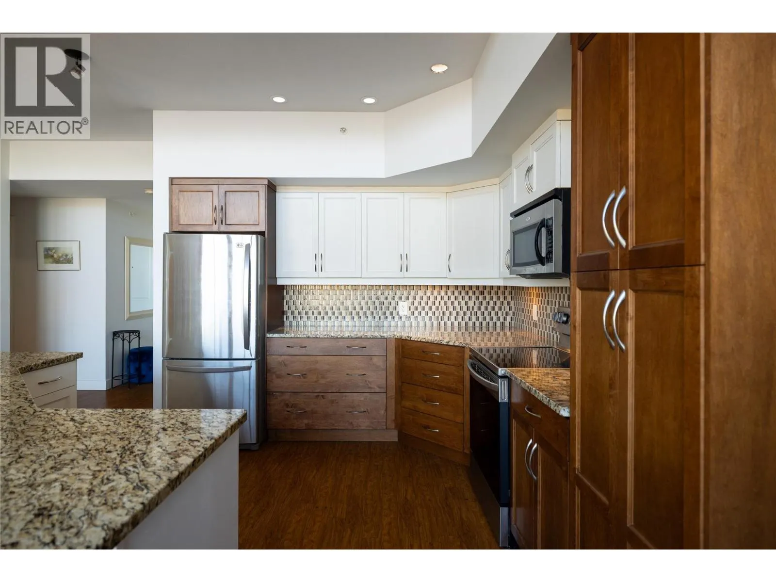 850 Saucier Avenue Unit# 414