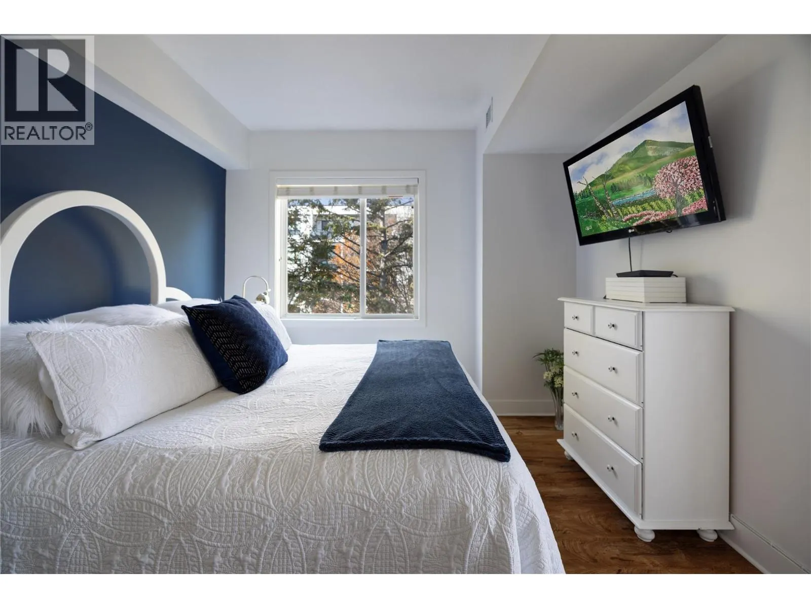 850 Saucier Avenue Unit# 414