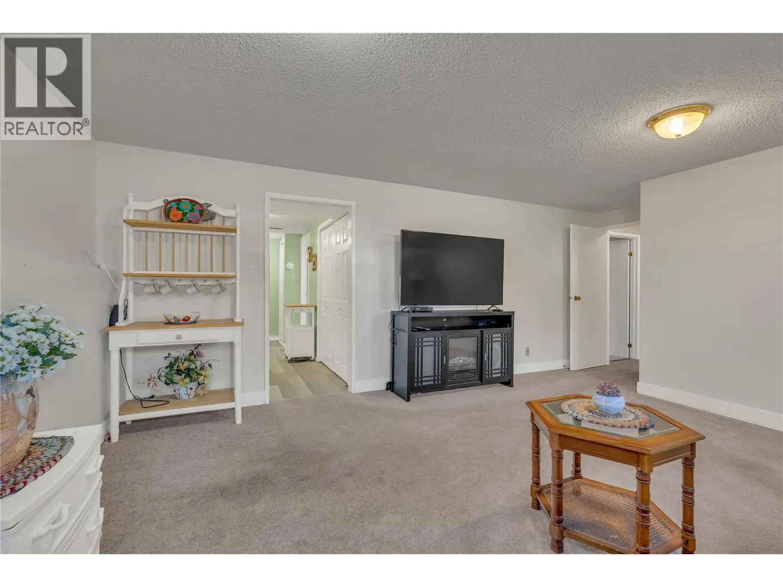 10907 Jubilee Road W Unit# 6