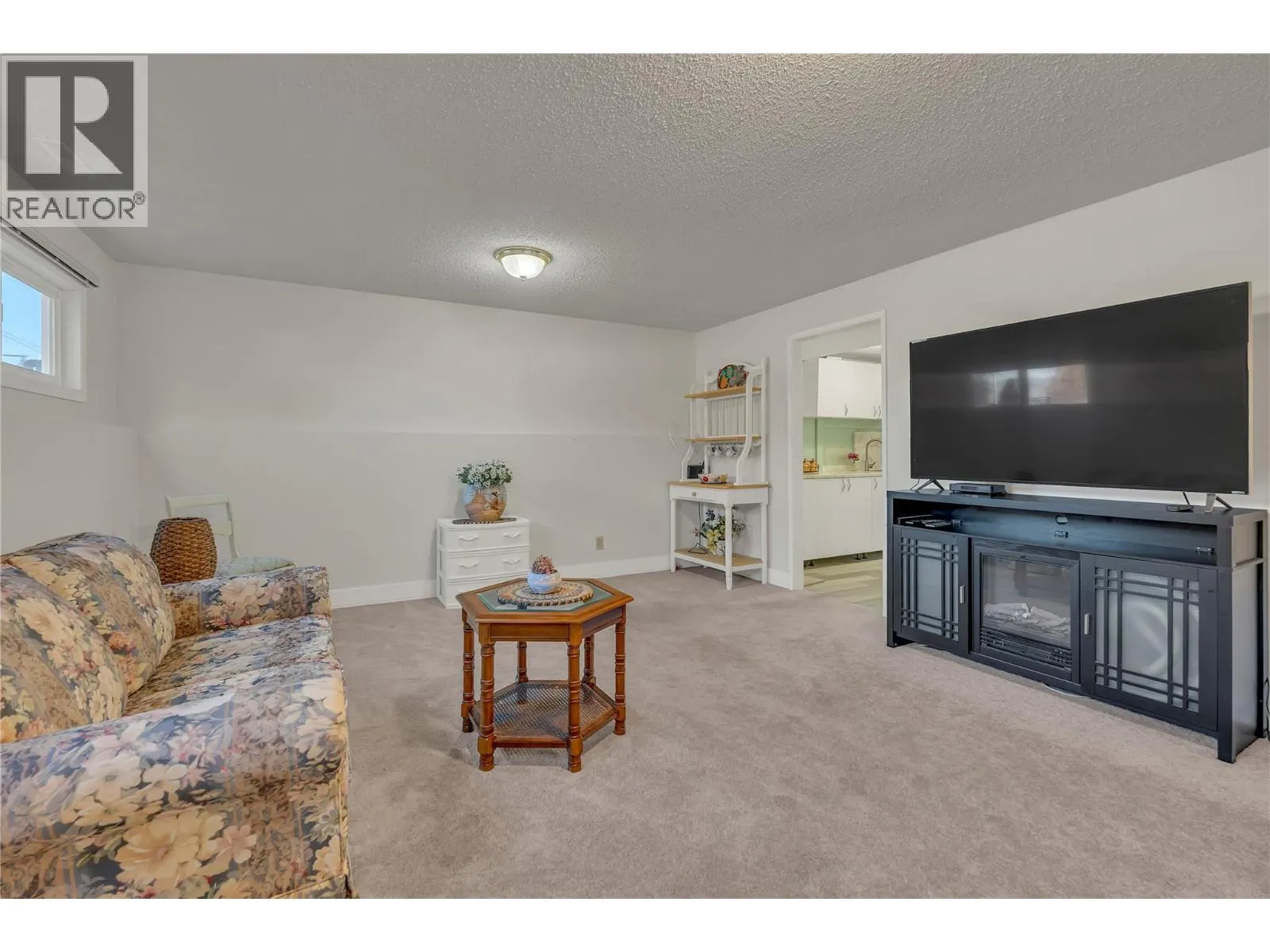 10907 Jubilee Road W Unit# 6