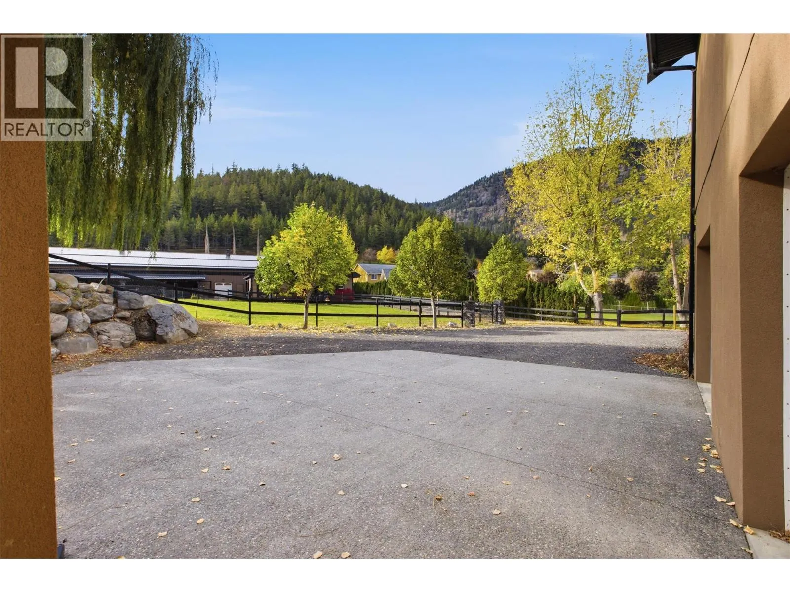 5833 Todd Road