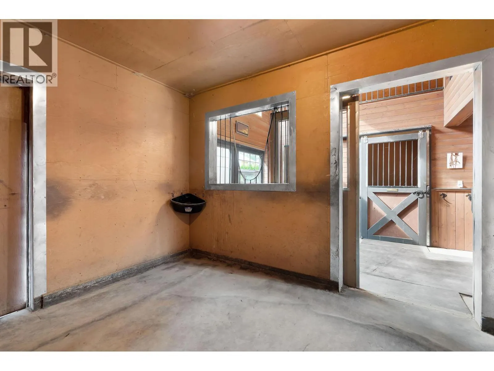 5833 Todd Road