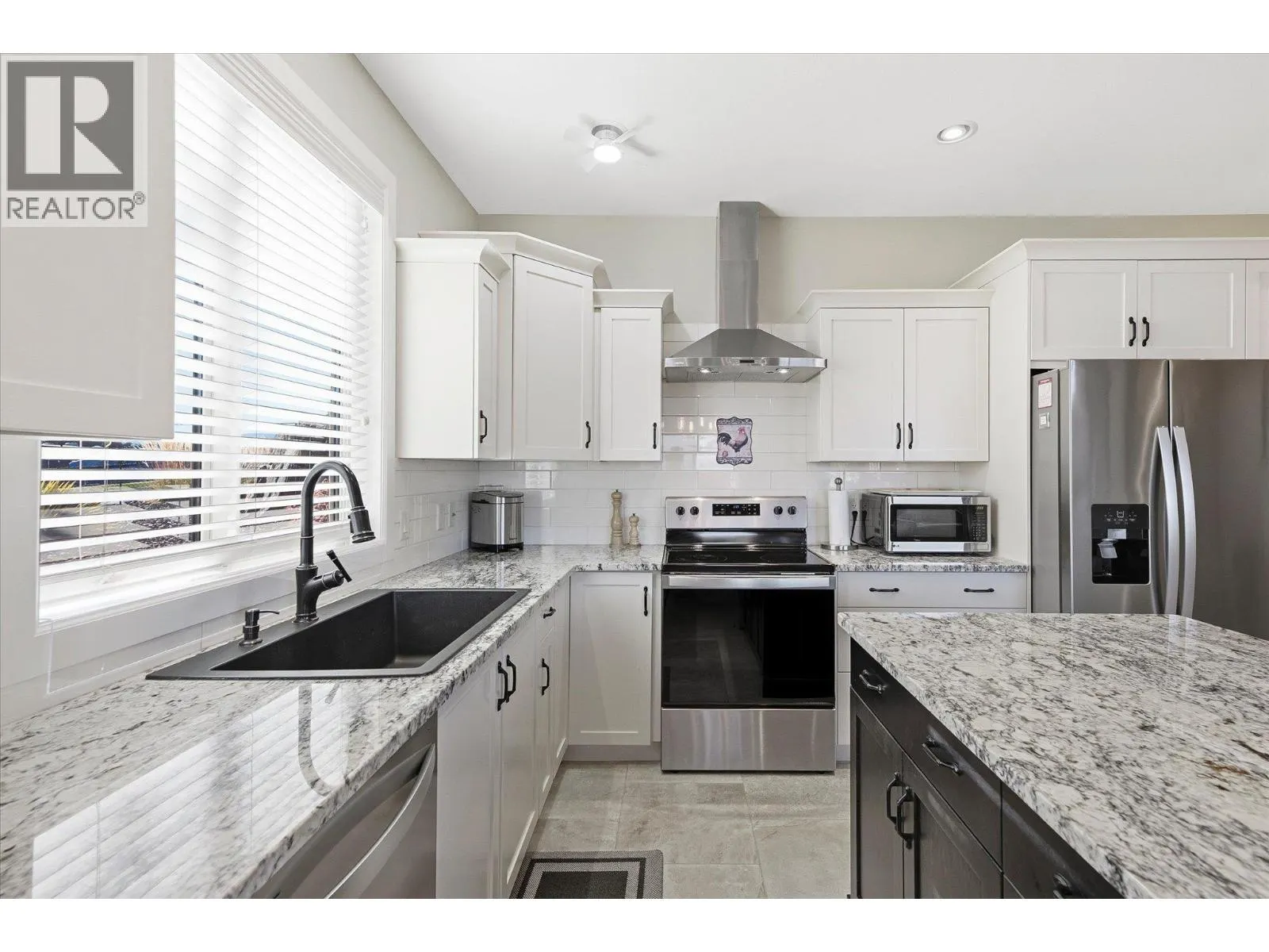 2115 Del Mar Court