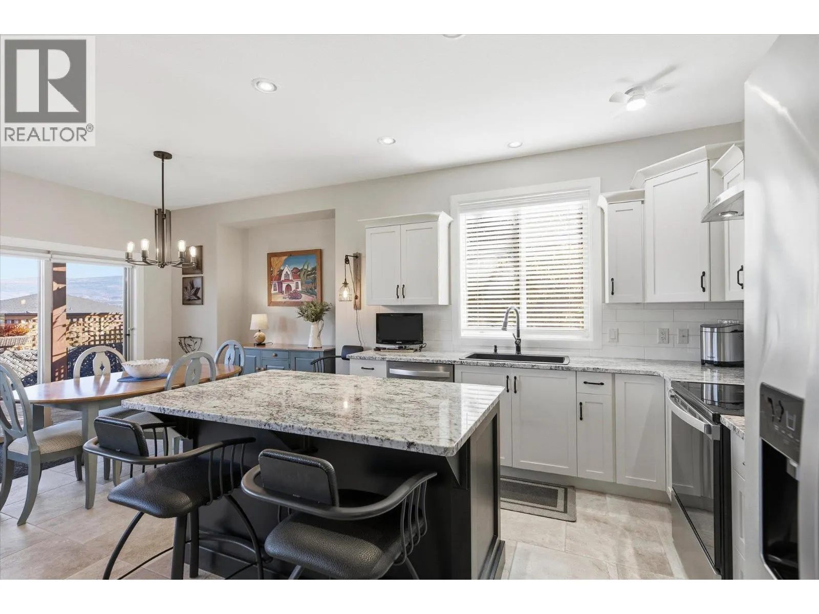 2115 Del Mar Court