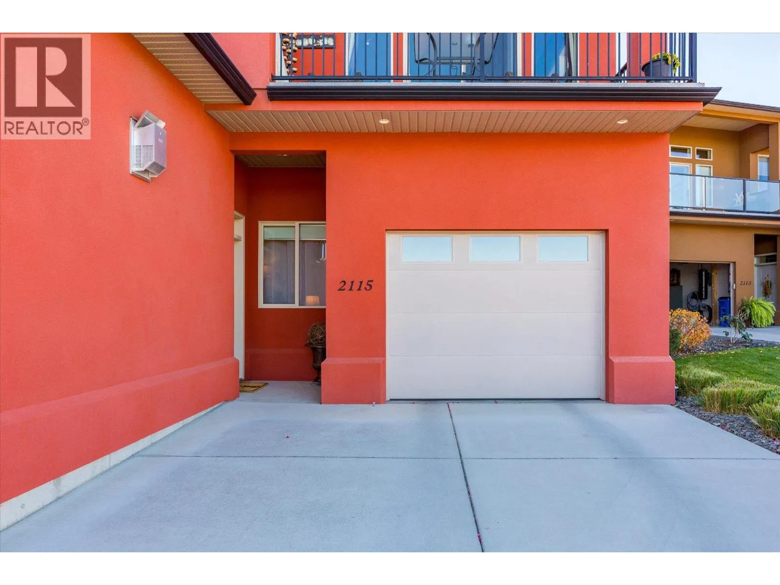2115 Del Mar Court