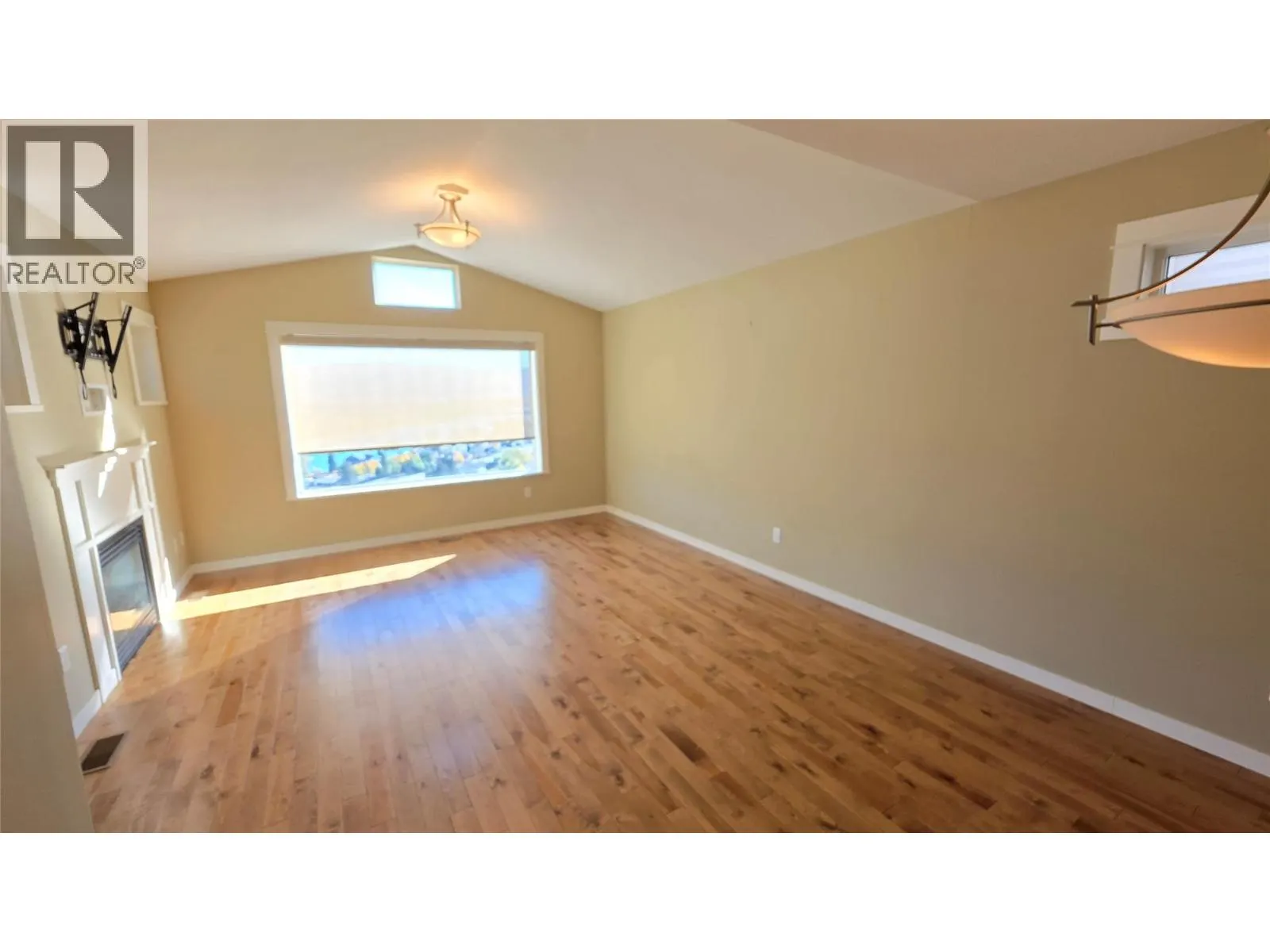 14 900 Stagecoach Drive