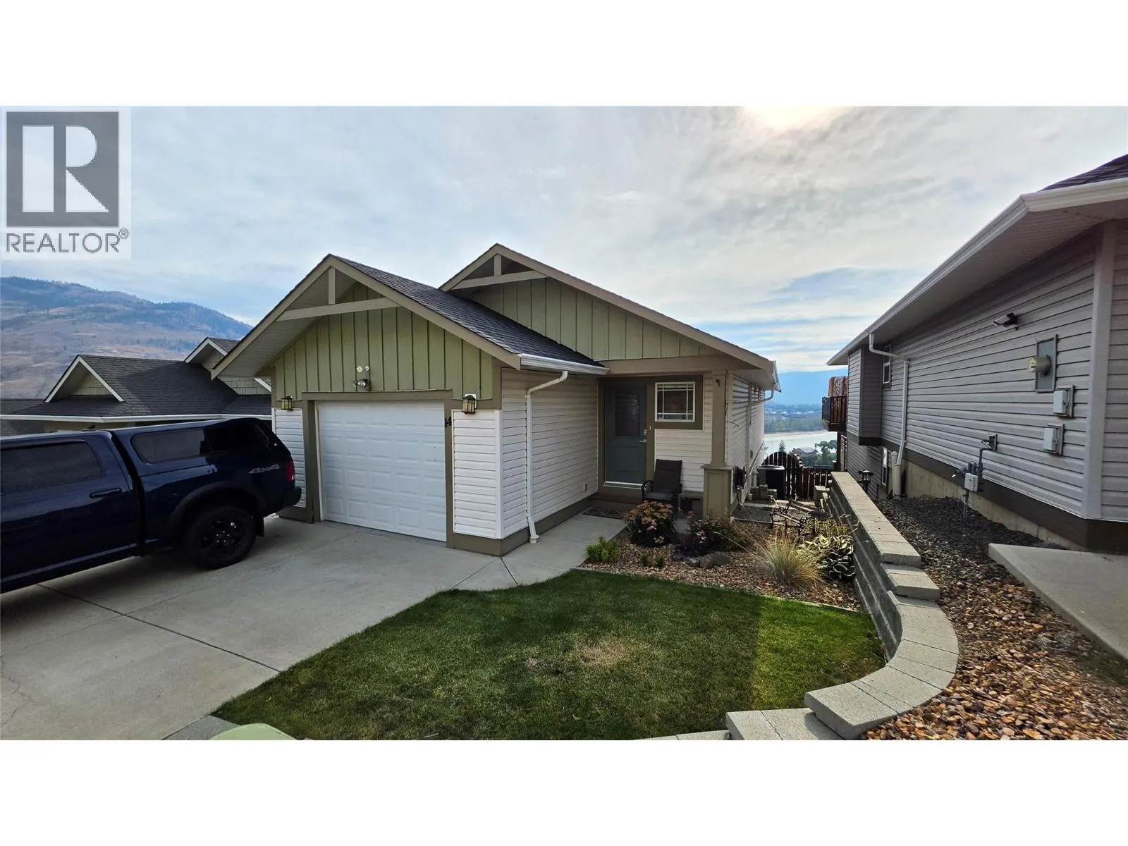 14 900 Stagecoach Drive
