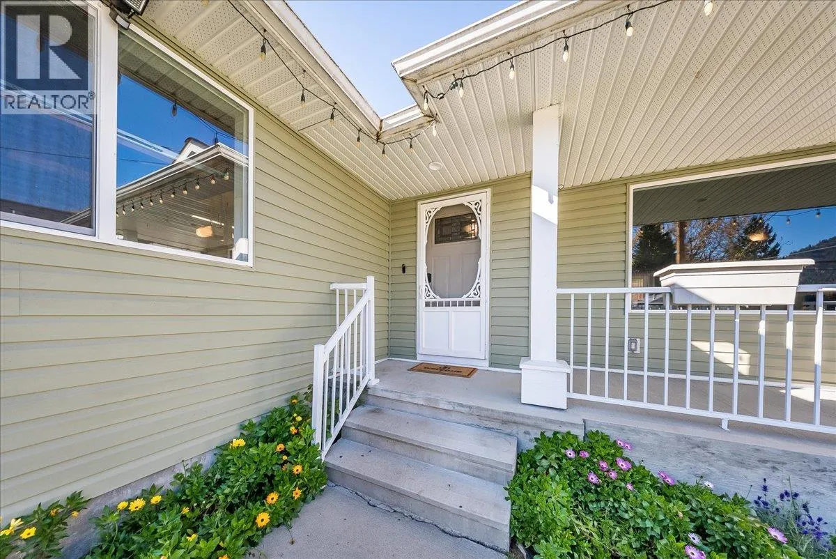 1835 FIRST Street