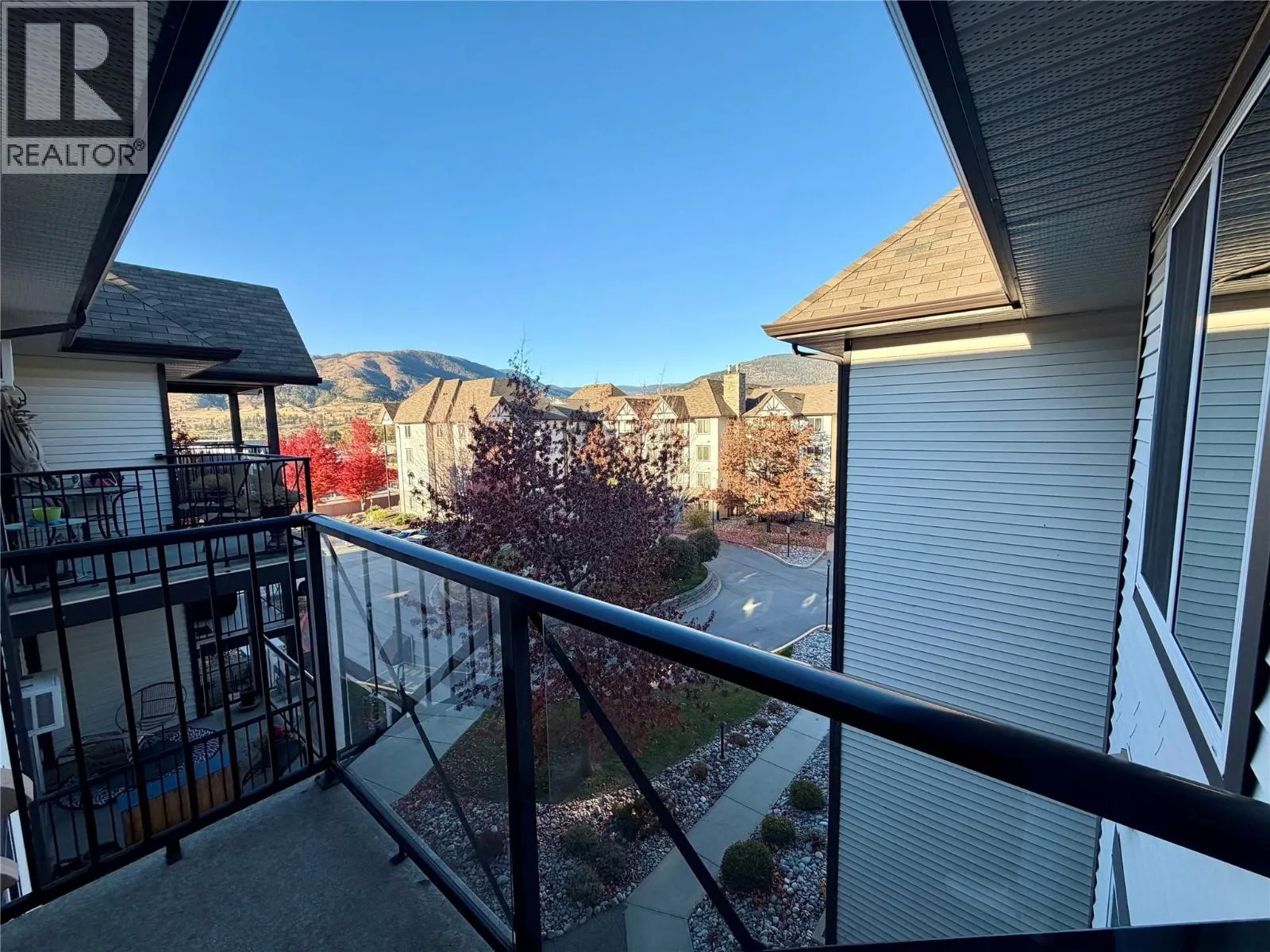 246 Hastings Avenue Unit# 402
