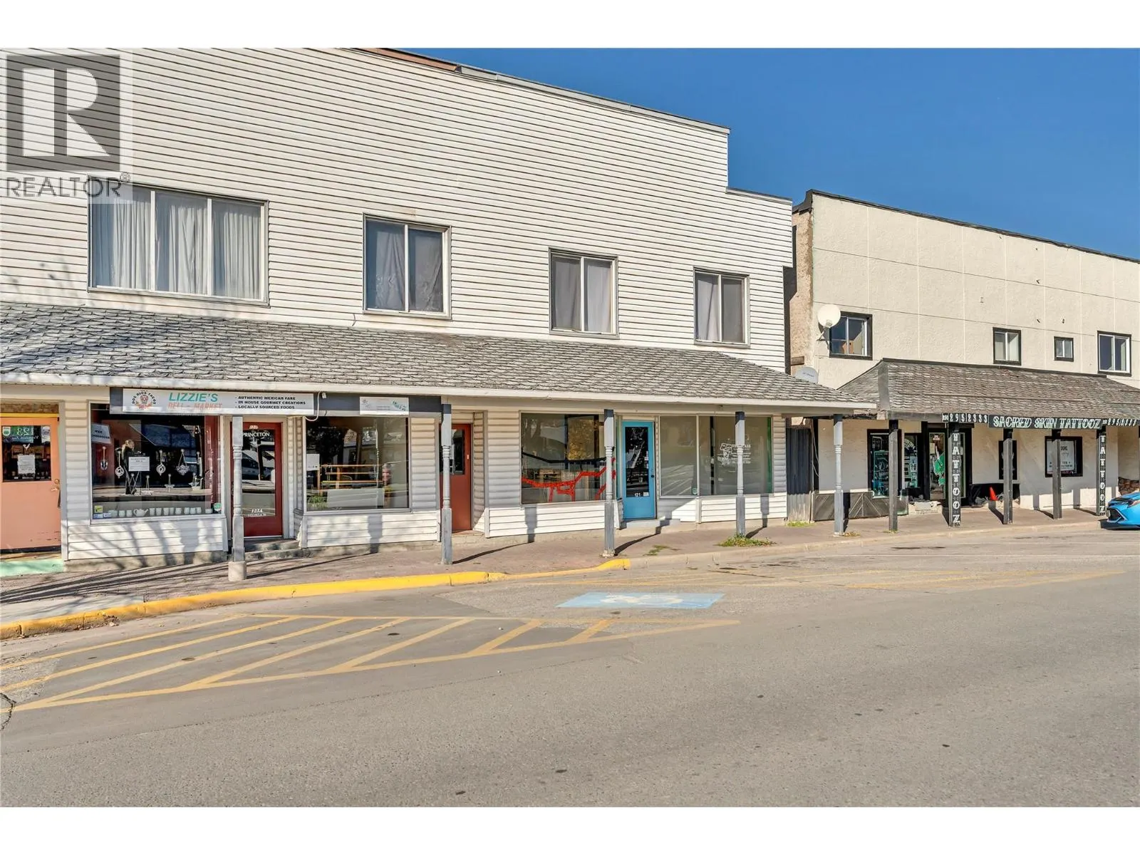 121 Vermilion Avenue